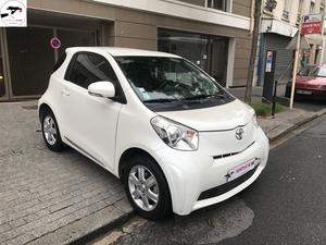 TOYOTA iQ 68 VVT-i