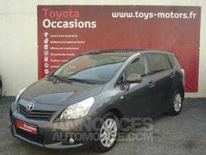 Toyota VERSO 126 D-4D FAP SkyView 5 places gris fonce