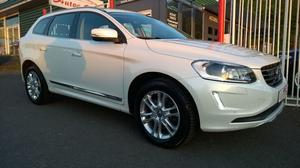 VOLVO XC60 D5 AWD 215CH XENIUM GEARTRONIC