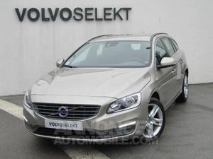 Volvo V60 Dch Momentum Geartronic 6 gris seashell