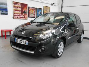 RENAULT Clio III dCi 75 eco2 Dynamique TomTom Euro 5