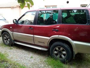 NISSAN Terrano 2.7 TDI Luxe