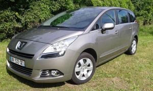 PEUGEOT  e-HDi 112ch FAP BMP6 BLUE LION Business 5pl