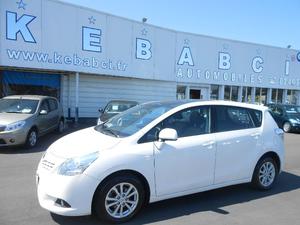 TOYOTA Verso 126 D-4D FAP SKYVIEW CONNECT 5 PLACES