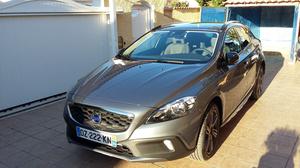 VOLVO V40 Cross Country T Momentum Geartronic A