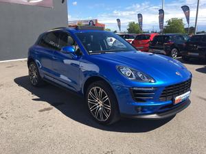 PORSCHE MACAN  