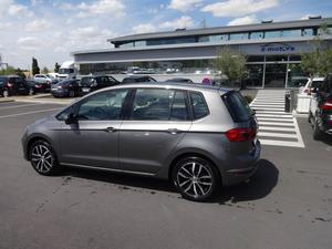 VOLKSWAGEN Golf Confortline TDI 110 + Navigation