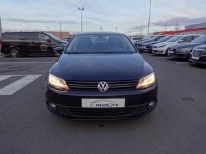 VOLKSWAGEN Jetta Confortline 1.6 TDI 105