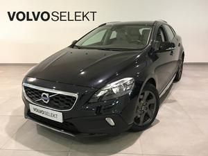 VOLVO V40 D3 Summum