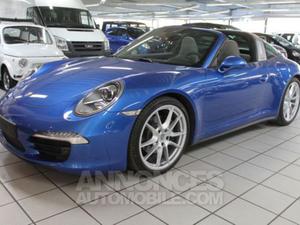 Porsche 911 Targa 4 bleu