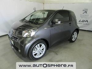 TOYOTA IQ