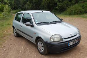 RENAULT Clio 1.9 D