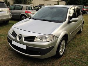 RENAULT Mégane II 1.9 dCi 130 FAP Luxe Dynamique