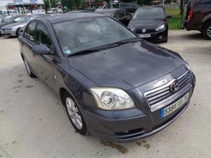 TOYOTA Avensis 150 D-4D Sol Pack 4p