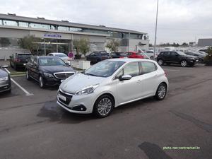 PEUGEOT 208 Allure PureTech 110 EAT 5P + Caméra de recul