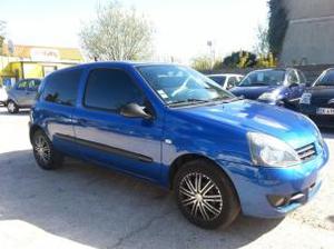 Renault Clio (2) CAMPUS 1.5 DCI AUTHENTIQUE 3P d'occasion