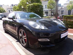 PORSCHE Panamera Turbo V PDK