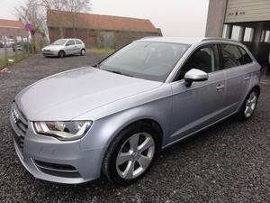 AUDI A3 1.6 TDI 110ch