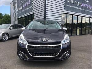 Peugeot  PURETECH 82CH ALLURE 5P + TOIT PANO{