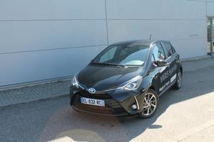 TOYOTA Yaris 100h Chic 5p