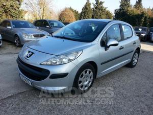 Peugeot  HDI 70 STYLE 5P gris clair