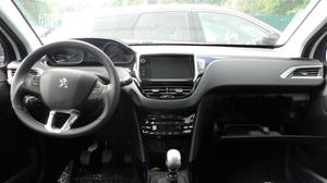 PEUGEOT  PureTech 130ch Allure S et S