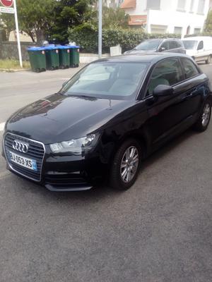 AUDI A1 1.6 TDI 105ch FAP Ambiente