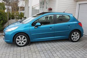 PEUGEOT  HDi 90ch BLUE LION Style