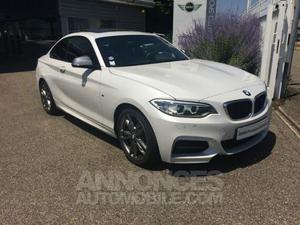 BMW Série 2 Coupe M240iA 340ch mineralweiss metallise