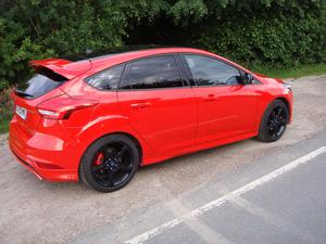 FORD Focus 1.0 EcoBoost 125 S&S ST Line