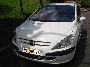 PEUGEOT  HDi - 110 XT Premium