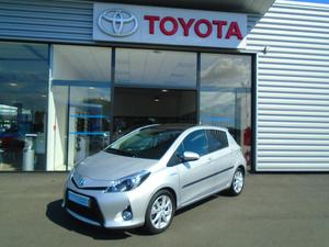 TOYOTA Yaris HSD 100h Style 5p