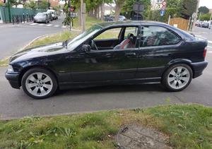 BMW Serie i Compact  chx E36 d'occasion