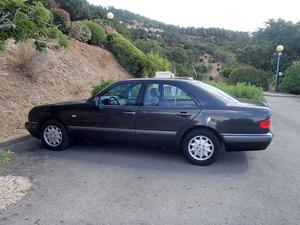 MERCEDES E290 TD Elégance