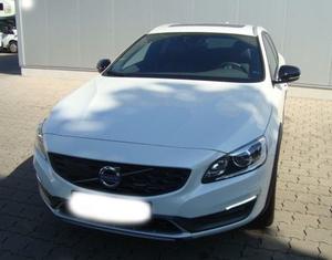 VOLVO V60 D4 AWD 190CH SUMMUM GEARTRONIC