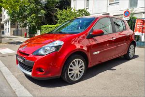 RENAULT Clio III dCi 85 eco2 Exception TomTom