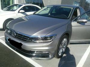 VOLKSWAGEN Passat 2.0 TDI 150 BlueMotion Technology R-line