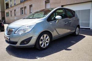 OPEL Meriva  Twinport Cosmo Pack A