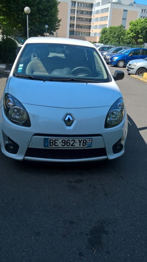 RENAULT Twingo II 1.2 LEV 16v eco2 Authentique