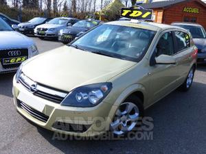 Opel Astra 1.7 CDTI100 COSMO 5P jaune