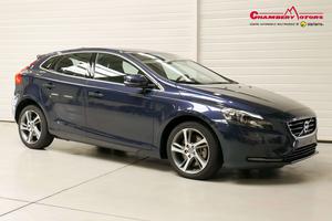 VOLVO V40 VOLVO D MOMENTUM GEARTRONIC A