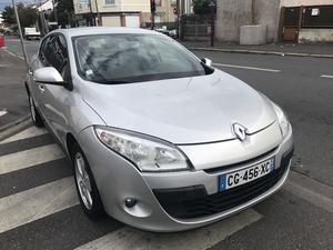 RENAULT Mégane III dCi 110 FAP eco2 Dynamique