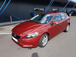 VOLVO V40 T Kinetic