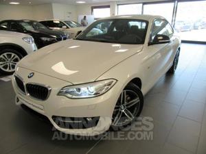 BMW Série 2 Coupe 218dA 150ch Sport mineralweiss metallise