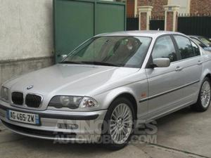 BMW Série 3 EDA grise