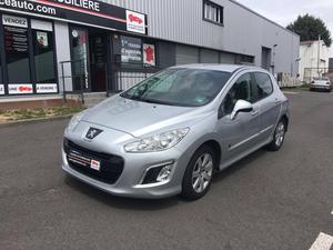 PEUGEOT  e-HDi112 Allure 5p / GPS