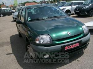 Renault CLIO II CH RXE 5P vert
