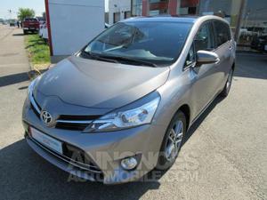 Toyota VERSO 112 D-4D FAP Feel SkyView 5 places sepia