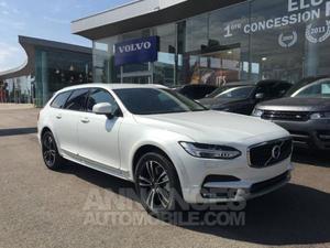 Volvo V90 Cross Country D5 AWD 235ch Pro Geartronic blanc
