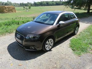 AUDI A1 1.6 TDI 90ch FAP Ambiente